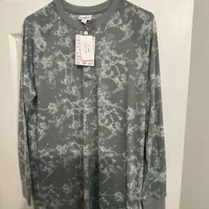 LuLaRoe Women's Gray Patterned Button Down Shirt NWT